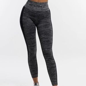 Echt Booty Enhancing Leggings